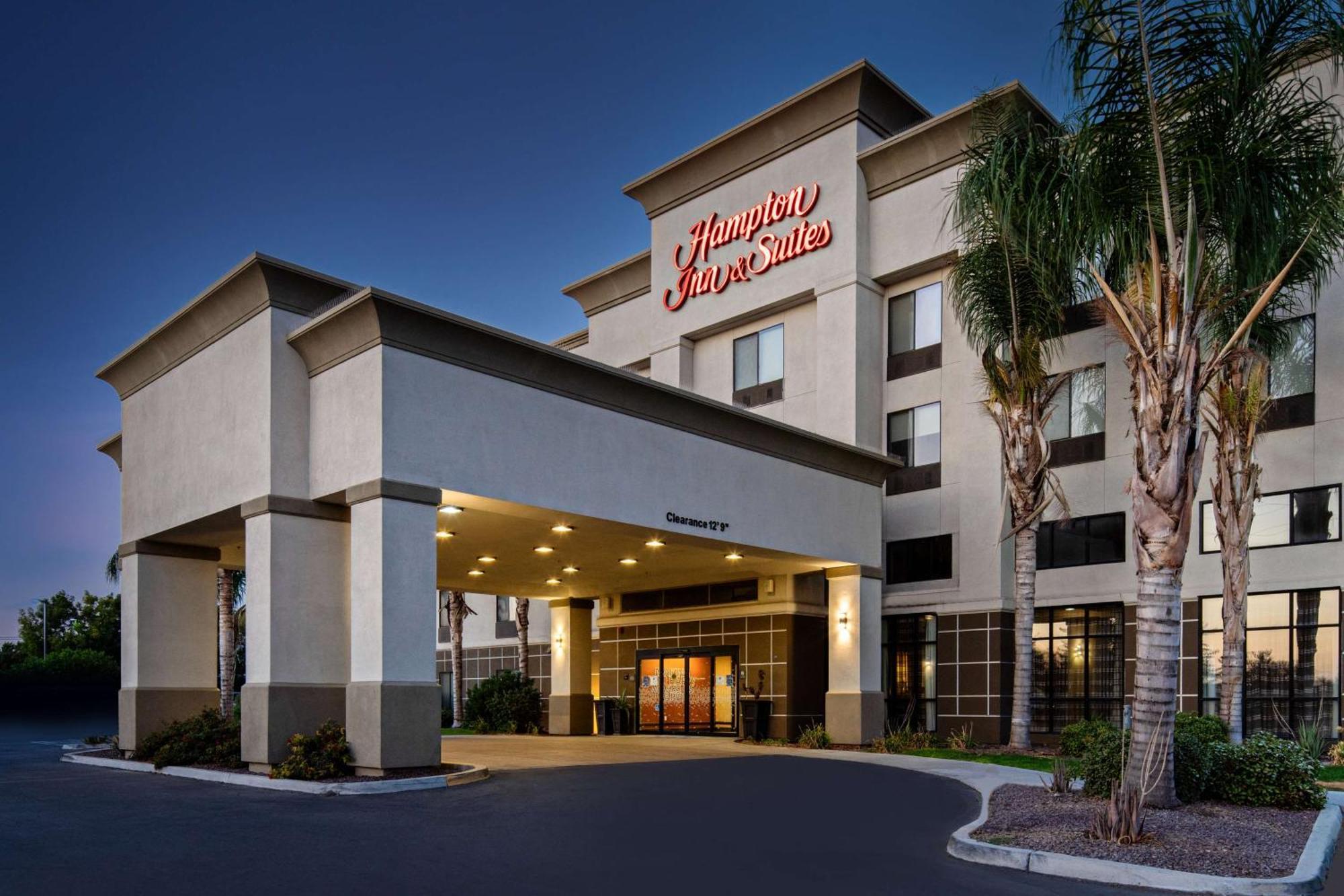 Hampton Inn And Suites Bakersfield / Highway 58 Exterior foto